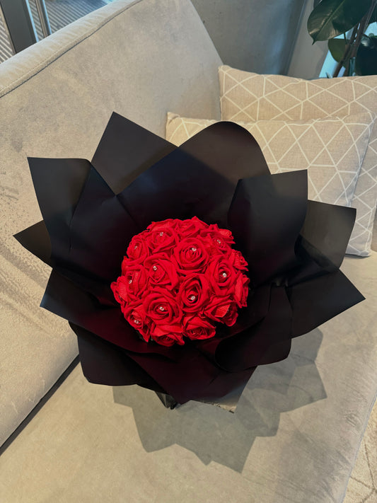 Luxury red roses